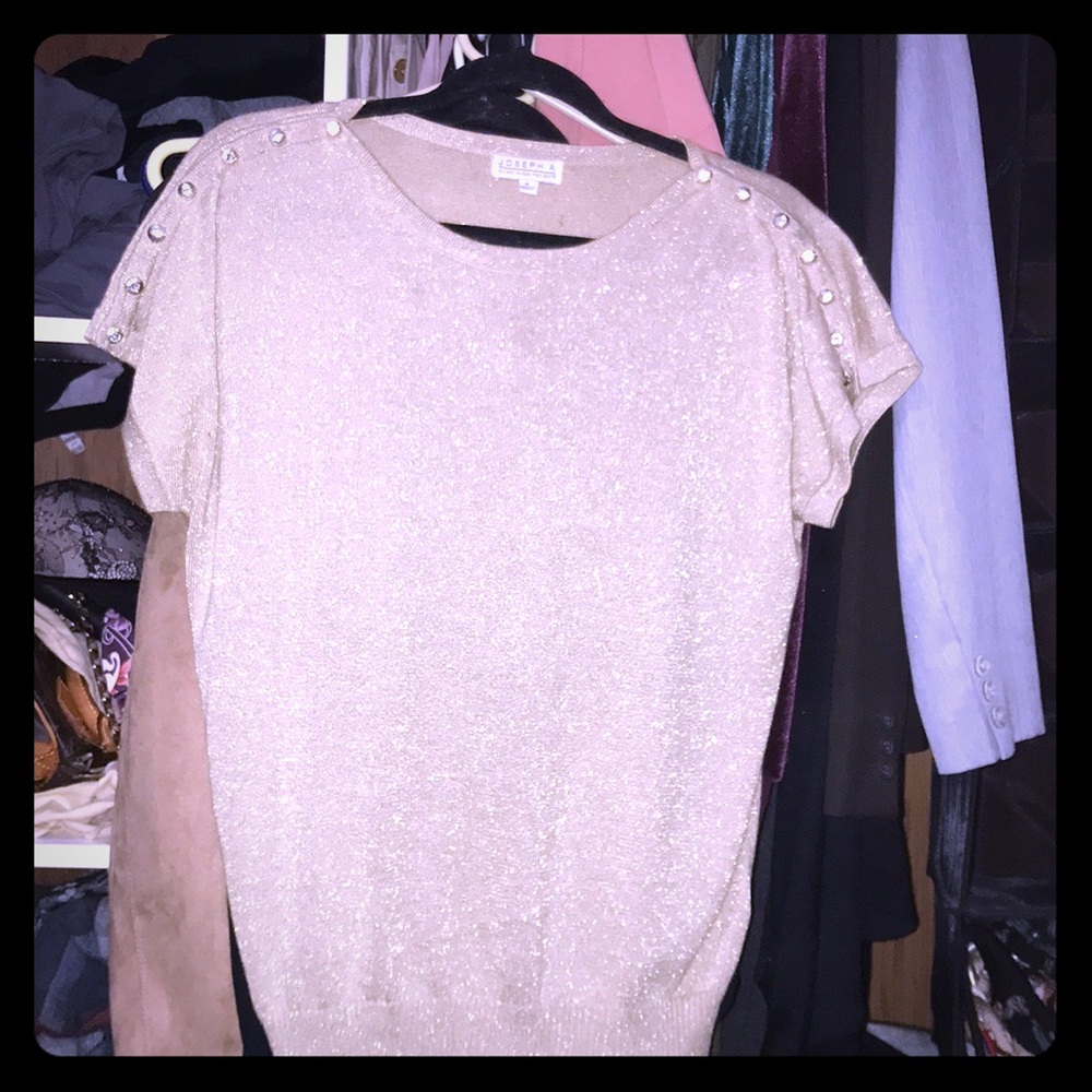 Cute gold top